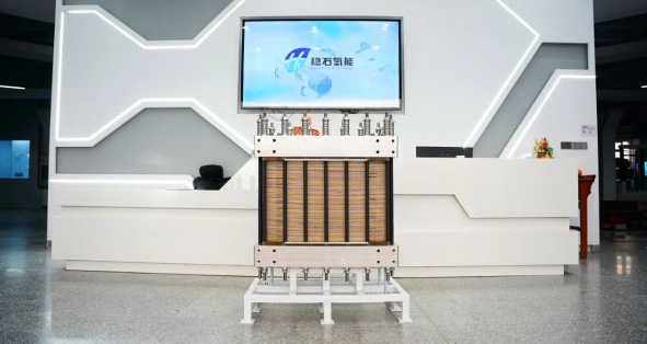 穩(wěn)石氫能AEM制氫設備入選深圳市重大技術裝備目錄